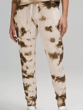 Lululemon Athletica Beige/cream Cotton Joggers
